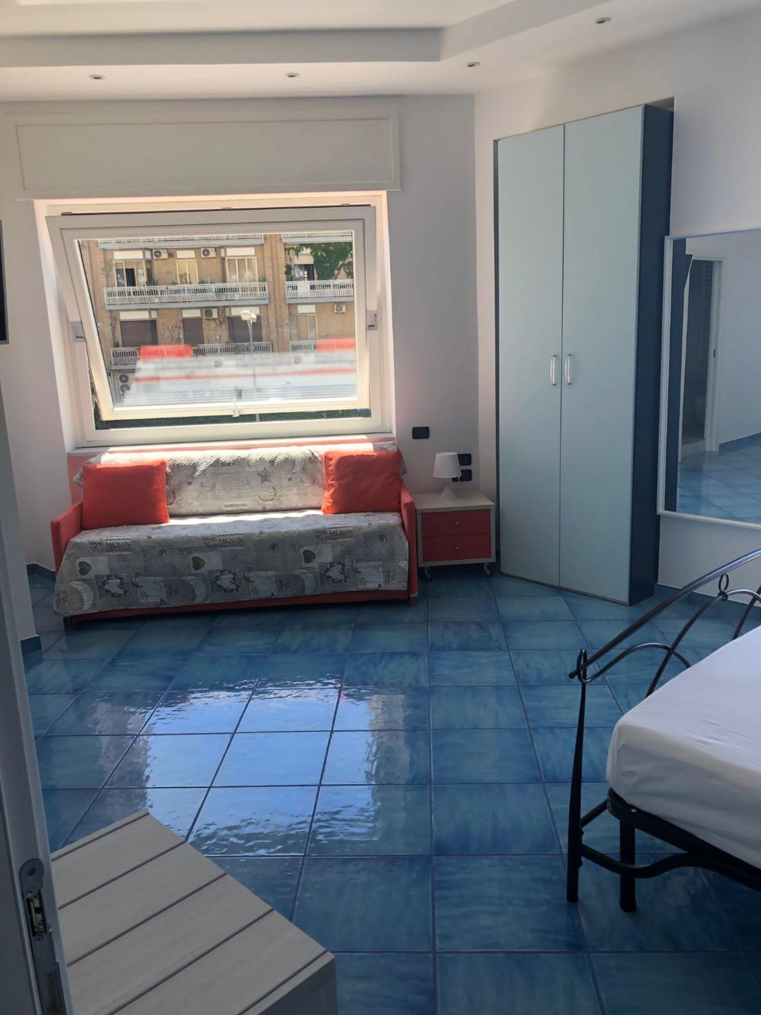 Hotel Blue Sea Salerno Exterior foto